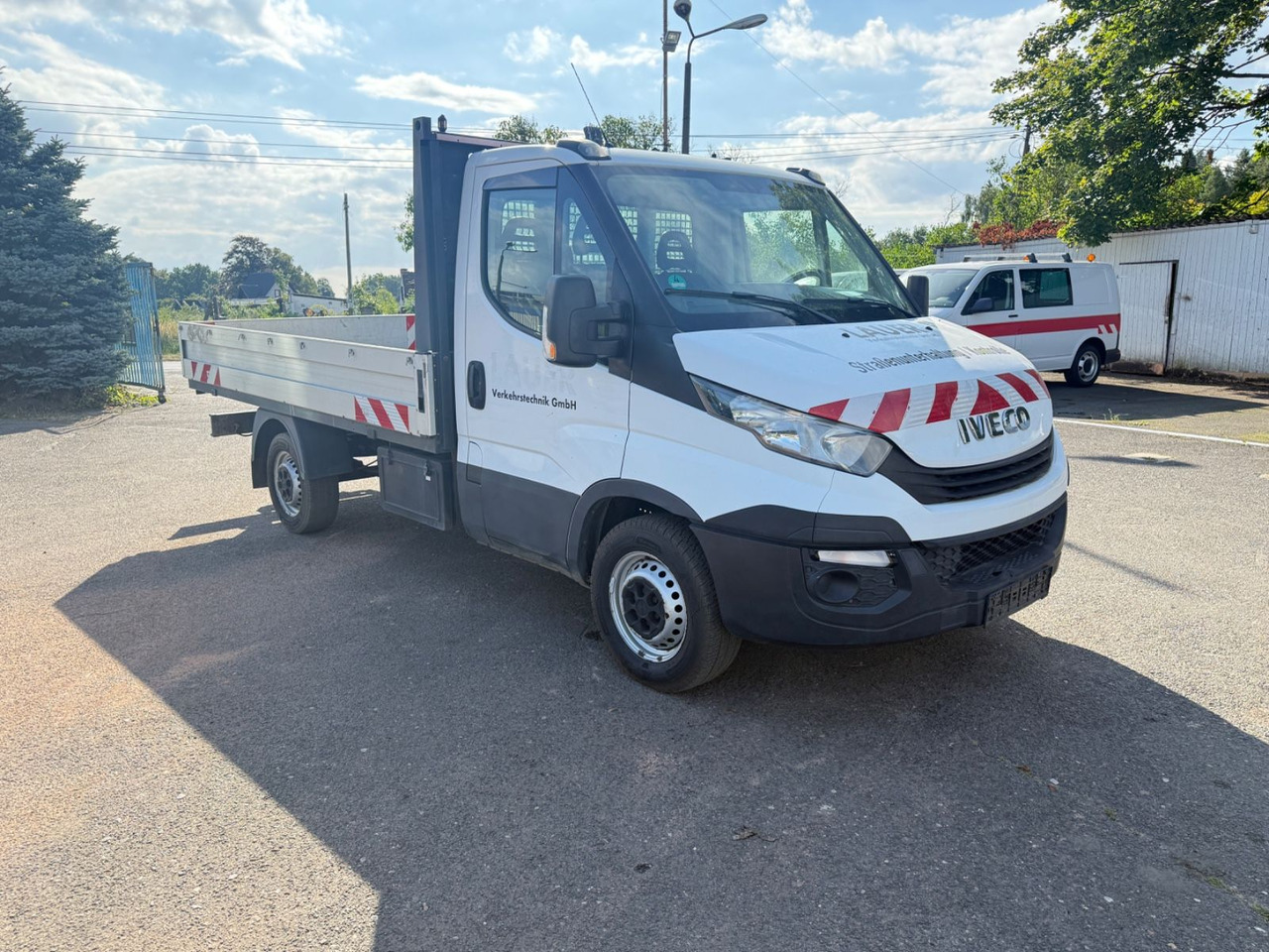 Iveco Daily 35 S 12 - Furgone con cassone fisso: foto 1 Iveco Daily 35 S 12 - Furgone con cassone fisso: foto 1