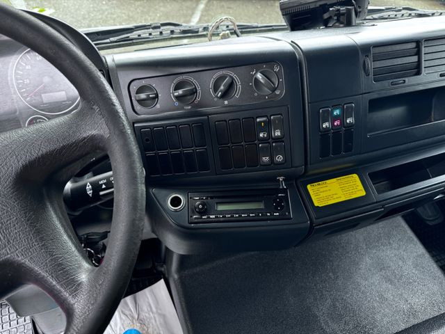 Autocarro frigorifero MAN TGL 8.180 FG: foto 11 Autocarro frigorifero MAN TGL 8.180 FG: foto 11