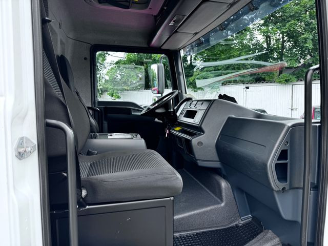 Autocarro frigorifero MAN TGL 8.180 FG: foto 7 Autocarro frigorifero MAN TGL 8.180 FG: foto 7