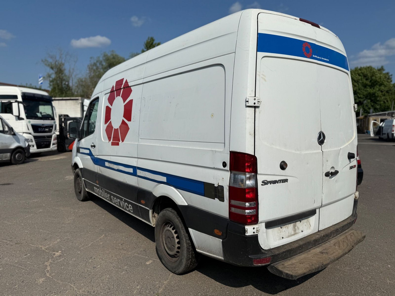 Mercedes-Benz Sprinter II Kasten 313 CDI MOTORSCHADEN !!! - Furgone chiuso: foto 5 Mercedes-Benz Sprinter II Kasten 313 CDI MOTORSCHADEN !!! - Furgone chiuso: foto 5