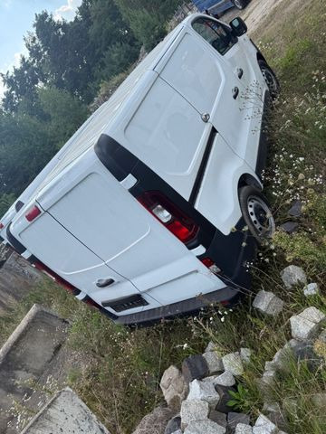 Opel Vivaro B Kasten/Kombi Kasten L1H1 2,7t - Furgoncino: foto 5 Opel Vivaro B Kasten/Kombi Kasten L1H1 2,7t - Furgoncino: foto 5