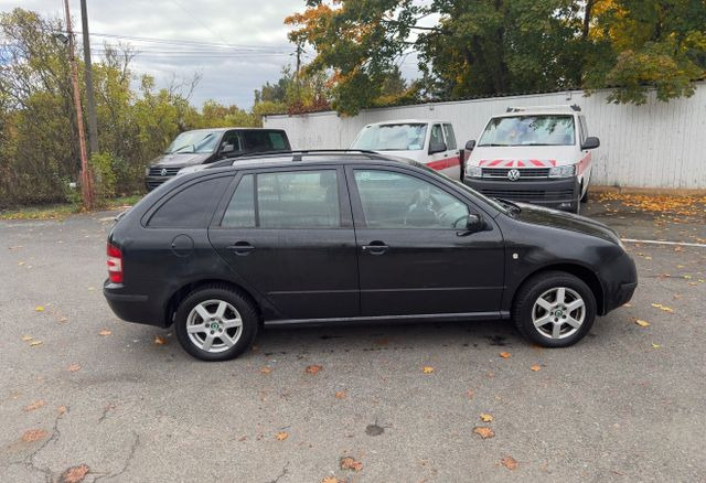 Skoda Fabia Combi Cool Edition - Station wagon: foto 3 Skoda Fabia Combi Cool Edition - Station wagon: foto 3