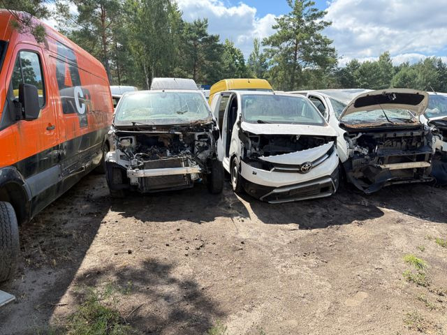 Toyota Proace L1 Kasten Meister ERSATZTEILENSPENDER - Furgoncino: foto 2 Toyota Proace L1 Kasten Meister ERSATZTEILENSPENDER - Furgoncino: foto 2