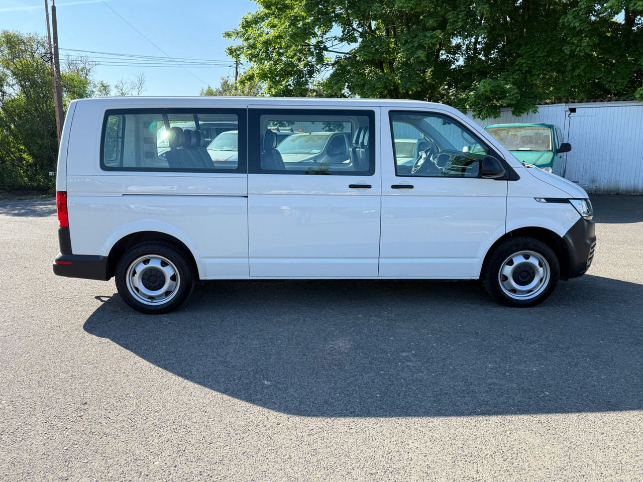Volkswagen T6 Transporter Kombi lang 4MOTION - Pulmino: foto 5 Volkswagen T6 Transporter Kombi lang 4MOTION - Pulmino: foto 5