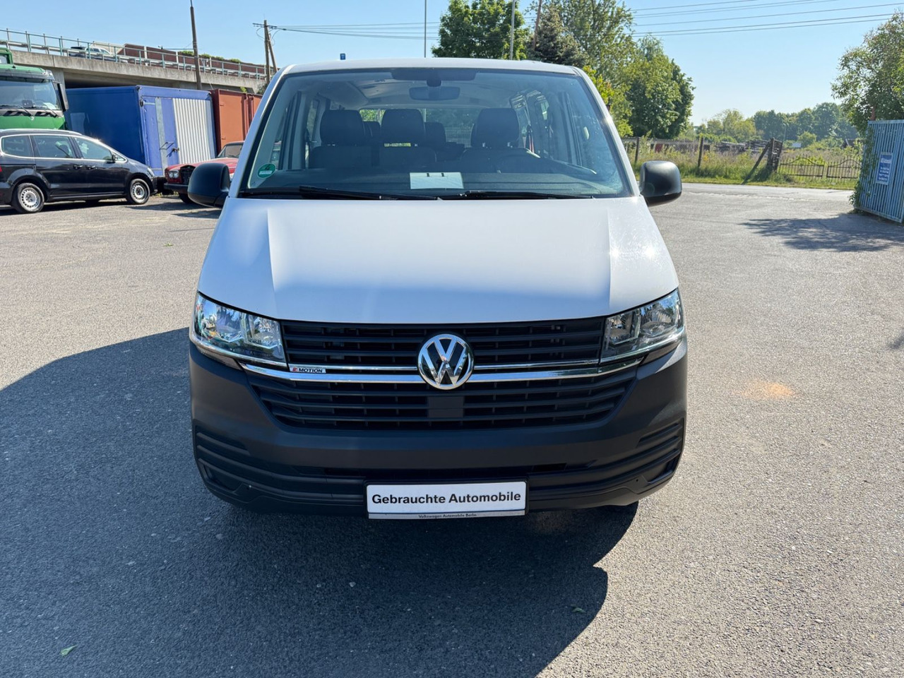 Volkswagen T6 Transporter Kombi lang 4MOTION - Pulmino: foto 2 Volkswagen T6 Transporter Kombi lang 4MOTION - Pulmino: foto 2