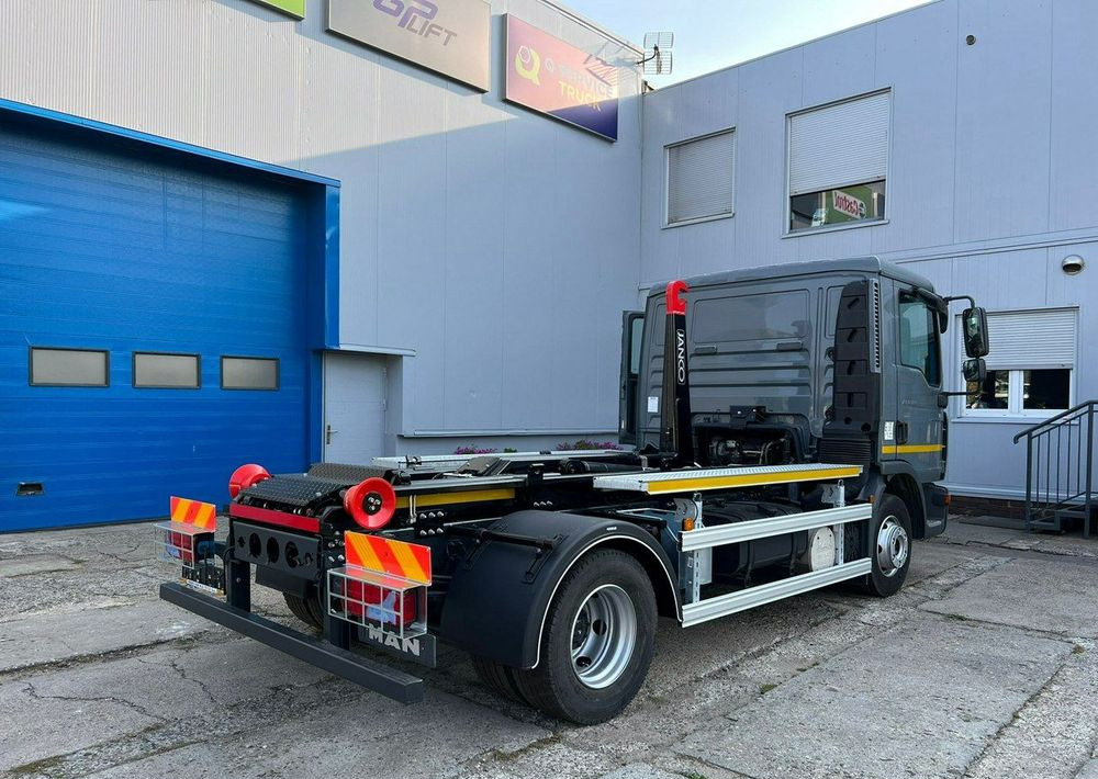 MAN TGL 12.180, hakowiec Janco/GP Lift - Camion immondizia: foto 5 MAN TGL 12.180, hakowiec Janco/GP Lift - Camion immondizia: foto 5