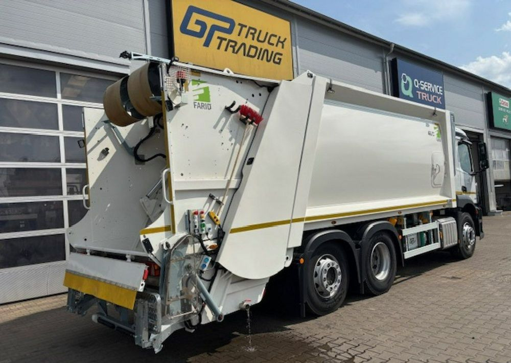 Mercedes-Benz Actros - Camion immondizia: foto 5 Mercedes-Benz Actros - Camion immondizia: foto 5