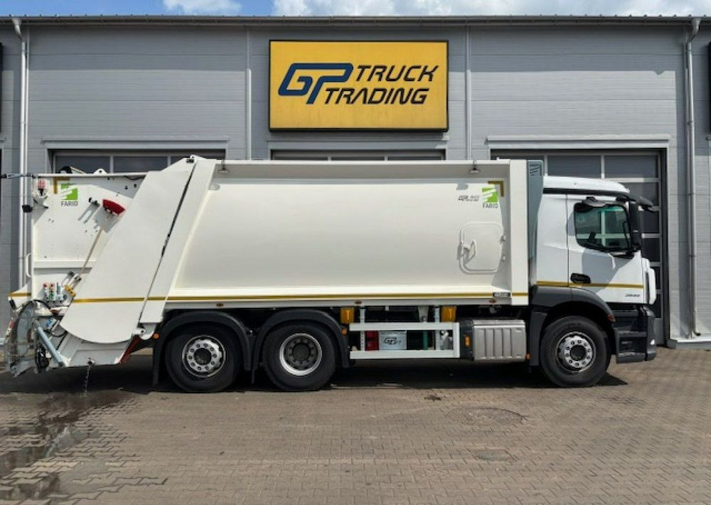 Mercedes-Benz Actros - Camion immondizia: foto 4 Mercedes-Benz Actros - Camion immondizia: foto 4