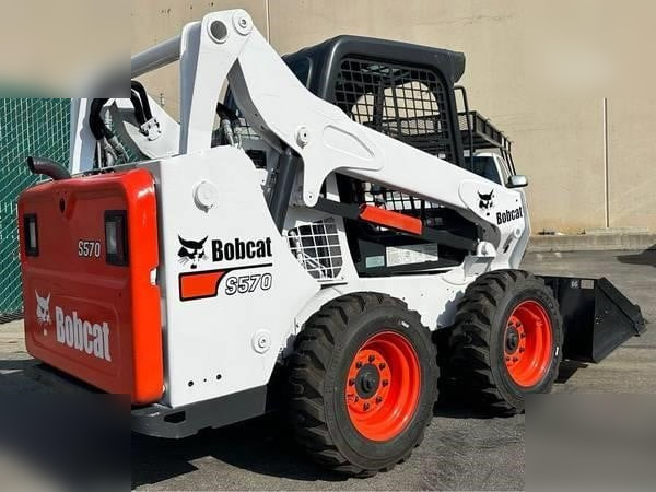 BOBCAT S590 - Minipala: foto 2 BOBCAT S590 - Minipala: foto 2