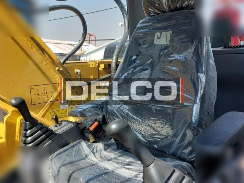 CATERPILLAR 323D3 - Escavatore cingolato: foto 4 CATERPILLAR 323D3 - Escavatore cingolato: foto 4