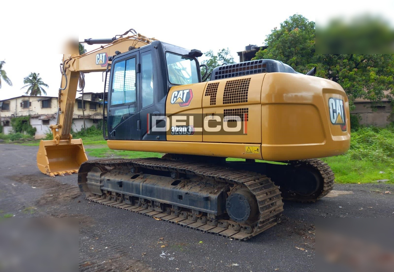 CATERPILLAR 323D3 - Escavatore cingolato: foto 1 CATERPILLAR 323D3 - Escavatore cingolato: foto 1