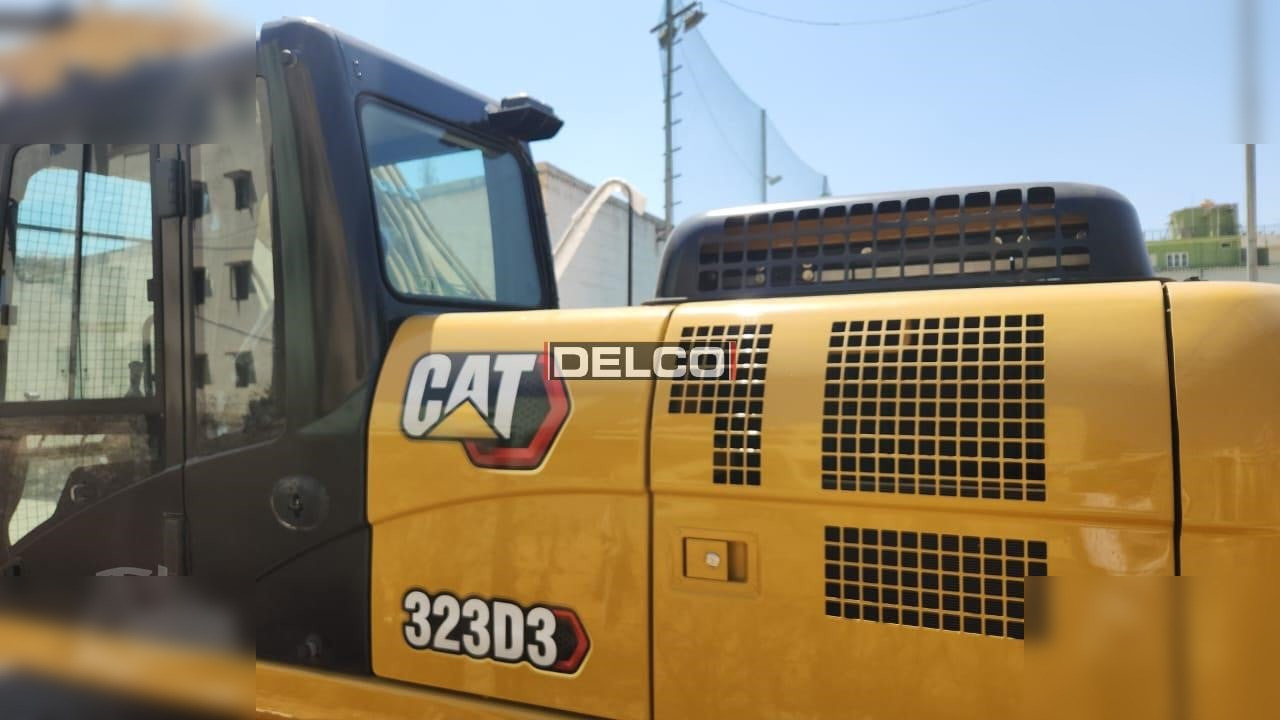 CATERPILLAR 323D3 - Escavatore cingolato: foto 5 CATERPILLAR 323D3 - Escavatore cingolato: foto 5