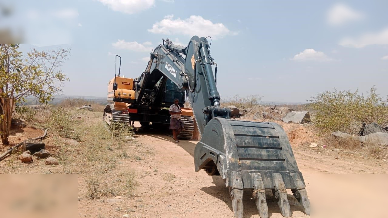 Escavatore cingolato nuovo HYUNDAI HX380L: foto 6