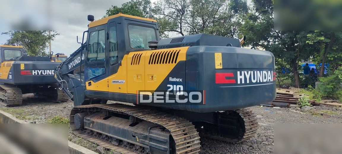 HYUNDAI ROBEX 210 - Escavatore cingolato: foto 1 HYUNDAI ROBEX 210 - Escavatore cingolato: foto 1