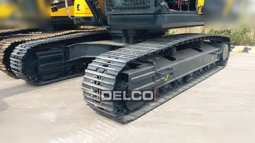 Escavatore cingolato nuovo HYUNDAI ROBEX 210: foto 19