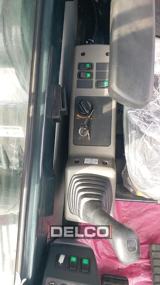 Escavatore cingolato nuovo HYUNDAI ROBEX 210 LC-9: foto 11