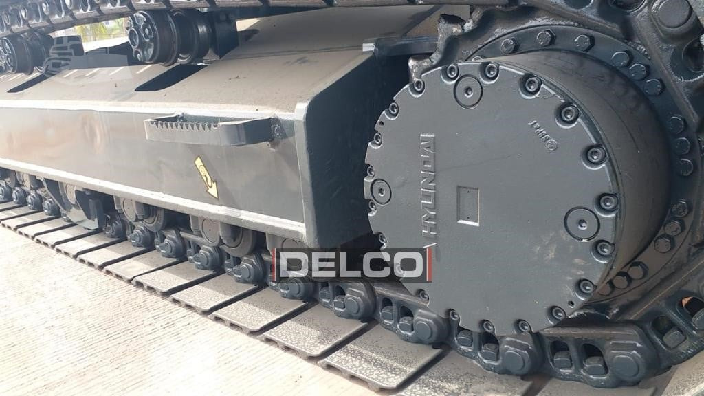 Escavatore cingolato nuovo HYUNDAI ROBEX 210 LC-9: foto 8