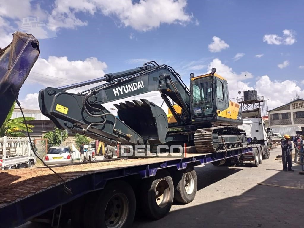 Escavatore cingolato nuovo HYUNDAI ROBEX 210 LC-9: foto 18