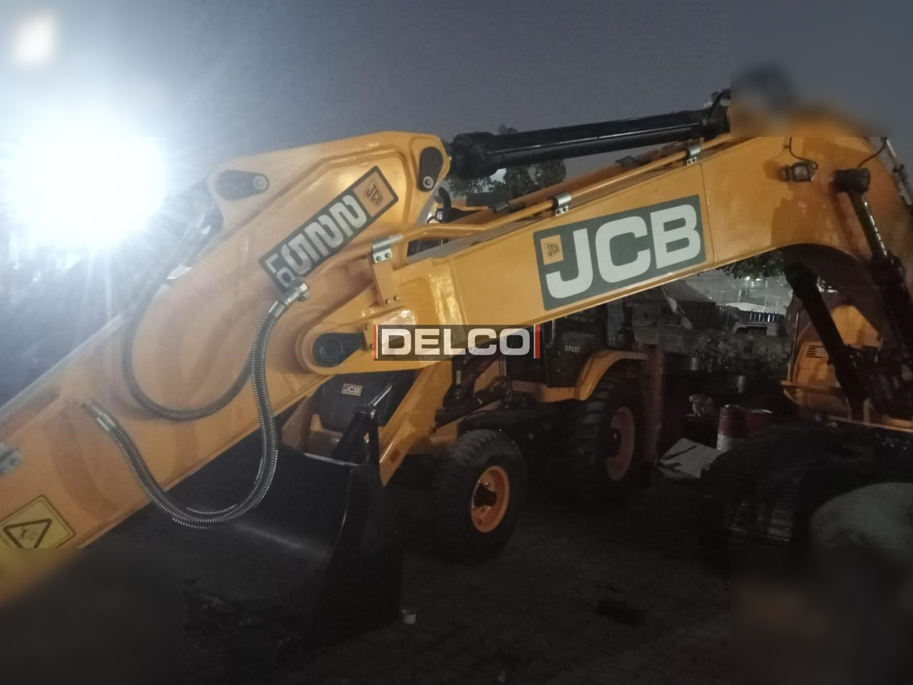JCB 225 LC - Escavatore cingolato: foto 5 JCB 225 LC - Escavatore cingolato: foto 5