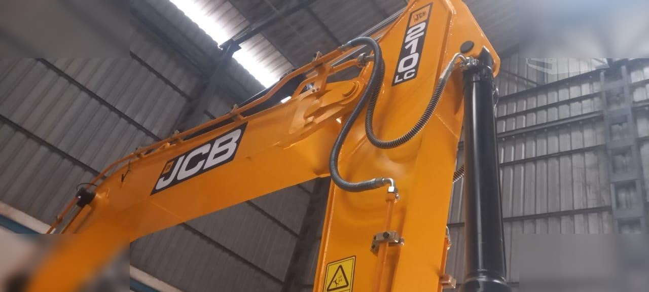 JCB JS210 LC - Escavatore cingolato: foto 1 JCB JS210 LC - Escavatore cingolato: foto 1