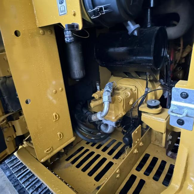 CAT 305.5E - Escavatore cingolato: foto 3 CAT 305.5E - Escavatore cingolato: foto 3