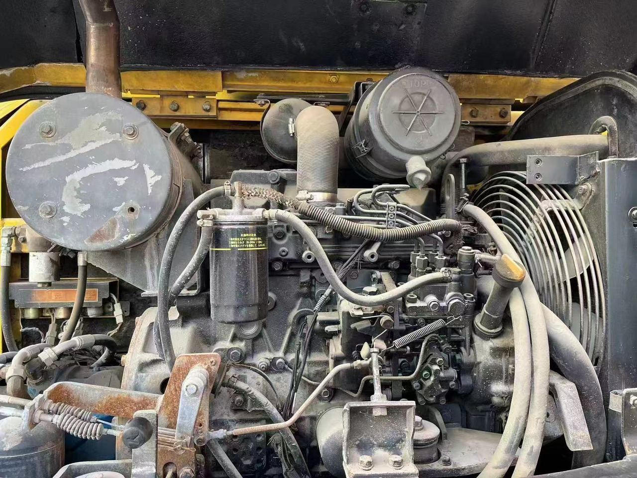 Escavatore gommato Huyndai 60W-7: foto 7 Escavatore gommato Huyndai 60W-7: foto 7