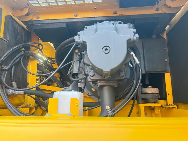 Komatsu PC450 - Escavatore cingolato: foto 2 Komatsu PC450 - Escavatore cingolato: foto 2