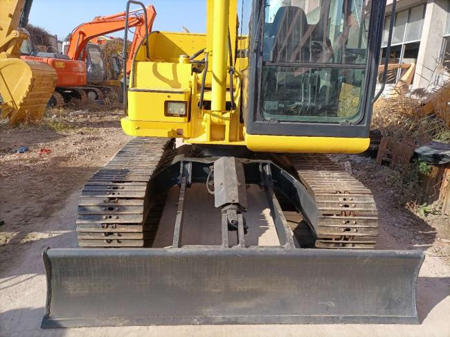 Komatsu PC70 - Miniescavatore: foto 2 Komatsu PC70 - Miniescavatore: foto 2