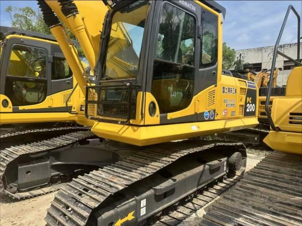 Komatsu pc200-8 - Escavatore cingolato: foto 3 Komatsu pc200-8 - Escavatore cingolato: foto 3