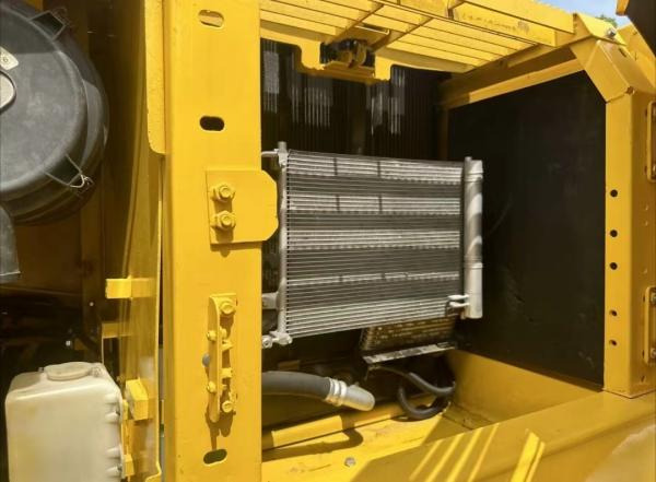 Komatsu pc200-8 - Escavatore cingolato: foto 5 Komatsu pc200-8 - Escavatore cingolato: foto 5