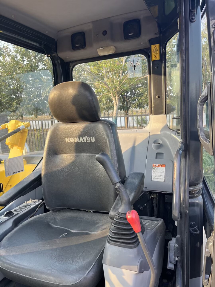 Komatsu pc78 - Escavatore: foto 5 Komatsu pc78 - Escavatore: foto 5