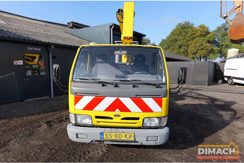 Nissan Cabstar E Sky high autohoogwerker 12meter elektrisch bedienbaar. manbak capaciteit 215kilo - Furgone: foto 4 Nissan Cabstar E Sky high autohoogwerker 12meter elektrisch bedienbaar. manbak capaciteit 215kilo - Furgone: foto 4