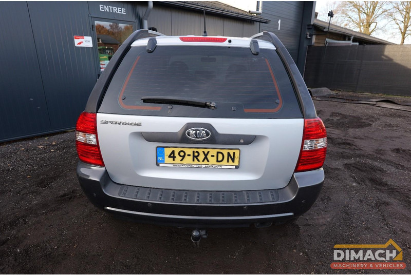 Kia Sportage 1.9L benzine - NL auto - winterbanden - apk 20-7-26 - SUV/ Fuoristrada: foto 4 Kia Sportage 1.9L benzine - NL auto - winterbanden - apk 20-7-26 - SUV/ Fuoristrada: foto 4