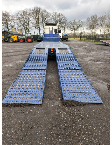 Nooteboom Lowloader tieflader 3 assen leaf spring, laadklep - Semirimorchio pianale ribassato: foto 3 Nooteboom Lowloader tieflader 3 assen leaf spring, laadklep - Semirimorchio pianale ribassato: foto 3