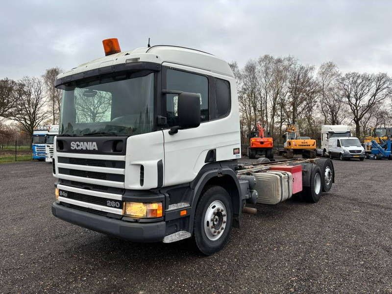 Scania 94 D Low km!! automatic gearbox - manual engine - Autocarro telaio: foto 3 Scania 94 D Low km!! automatic gearbox - manual engine - Autocarro telaio: foto 3
