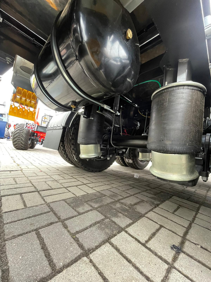 Hydrofast Przyczepa tandem od przewozu drewna na stanie / Timber tandem trailer in stock /Tandem-Anhänger aus Holz/ - Rimorchio trasporto legname: foto 5 Hydrofast Przyczepa tandem od przewozu drewna na stanie / Timber tandem trailer in stock /Tandem-Anhänger aus Holz/ - Rimorchio trasporto legname: foto 5