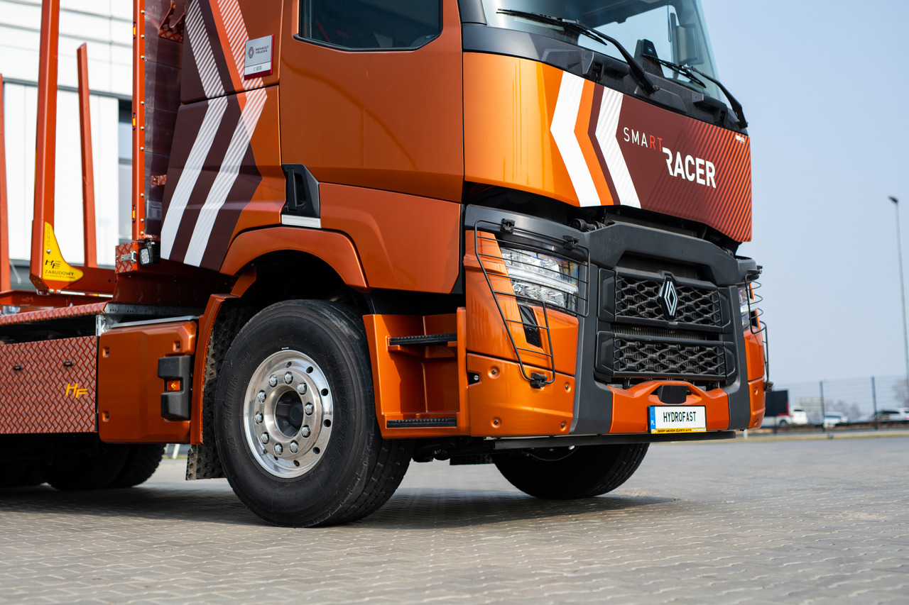 RENAULT TRUCKS C P6X4 Loglift 125 Z 93 C P6X4 Loglift + 125 Z 93 - Camion trasporto legname, Camion elettrico: foto 2 RENAULT TRUCKS C P6X4 Loglift 125 Z 93 C P6X4 Loglift + 125 Z 93 - Camion trasporto legname, Camion elettrico: foto 2