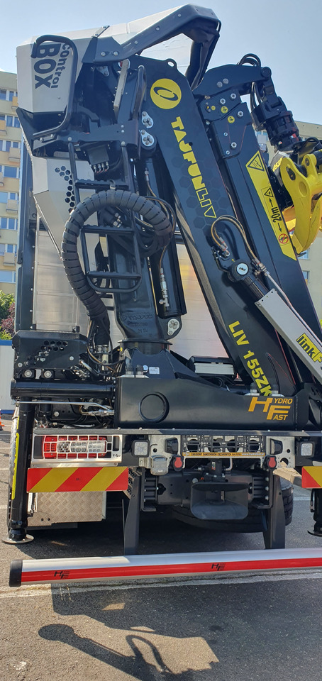 RENAULT TRUCKS CP6x4 Renault zabudowa do biomasy z żyurawiem Tajfun L155ZK/ Renault Biomass body with crane Tajfun L155ZK/ Renault Biomasse-Aufbau mit Kran Tajfun L155ZK - Camion trasporto legname: foto 3 RENAULT TRUCKS CP6x4 Renault zabudowa do biomasy z żyurawiem Tajfun L155ZK/ Renault Biomass body with crane Tajfun L155ZK/ Renault Biomasse-Aufbau mit Kran Tajfun L155ZK - Camion trasporto legname: foto 3