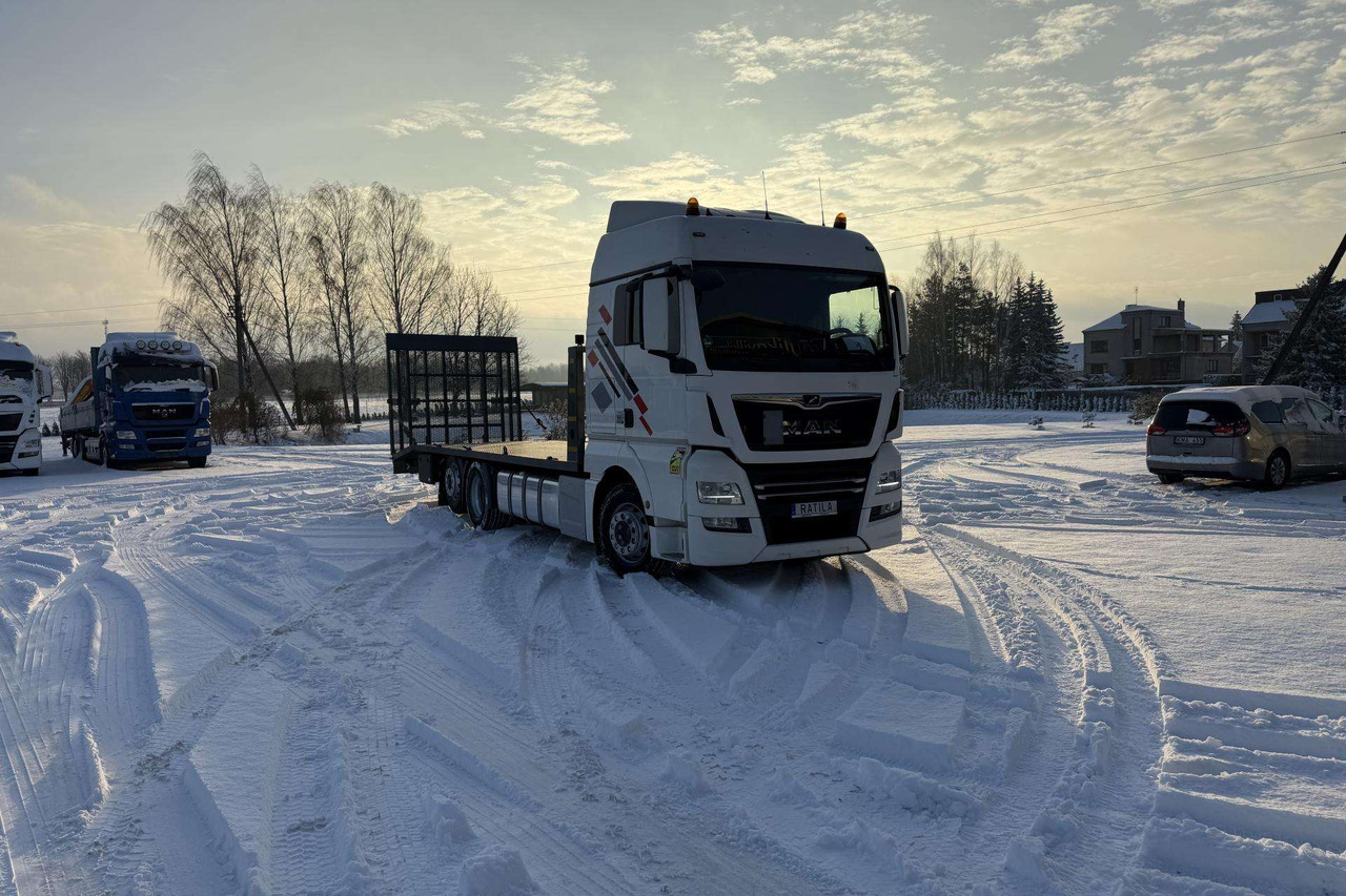 MAN TGX 26.420 - Camion bisarca: foto 2 MAN TGX 26.420 - Camion bisarca: foto 2