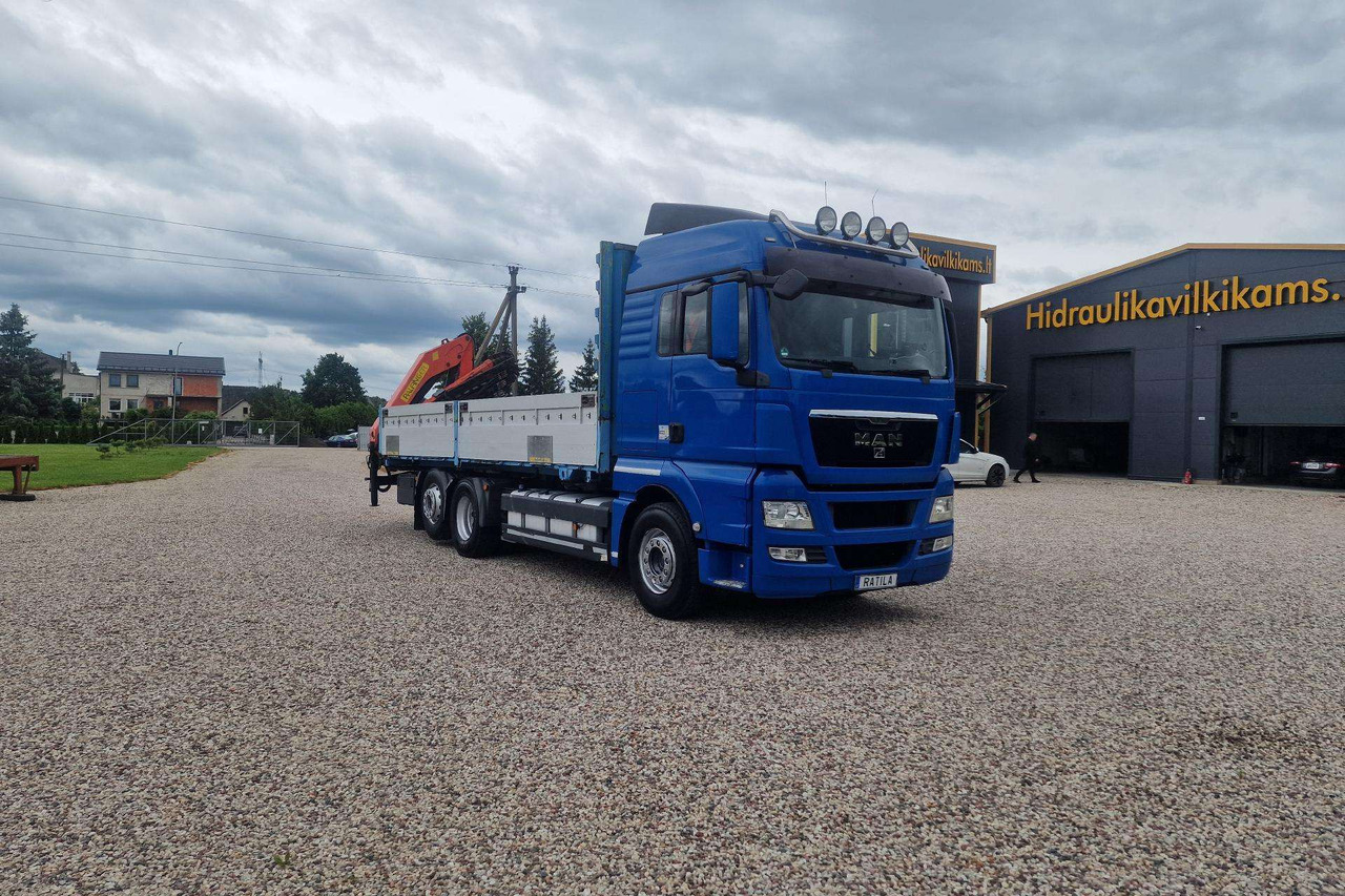 MAN TGX 26.440 GERMANY - Camion con gru: foto 4 MAN TGX 26.440 GERMANY - Camion con gru: foto 4