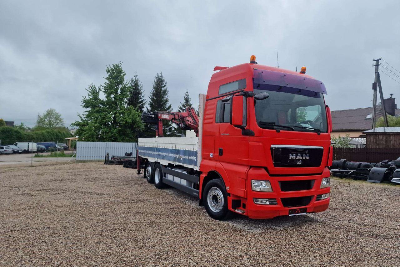 MAN TGX 26.440 - Camion con gru: foto 1 MAN TGX 26.440 - Camion con gru: foto 1