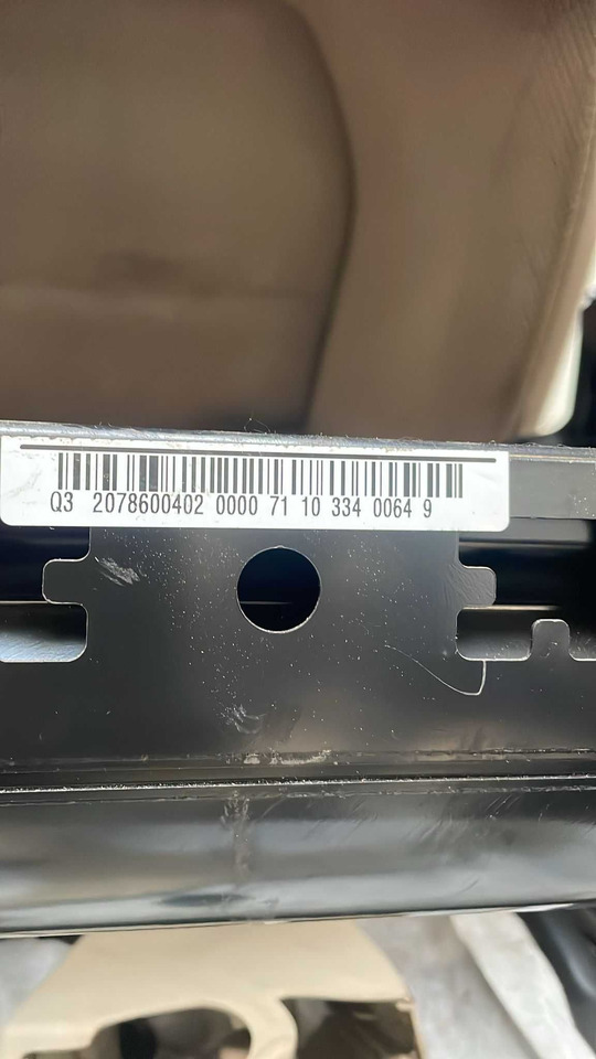 Fotele do Mercedes W 207 kabrio - Sedile per Autovettura: foto 4 Fotele do Mercedes W 207 kabrio - Sedile per Autovettura: foto 4