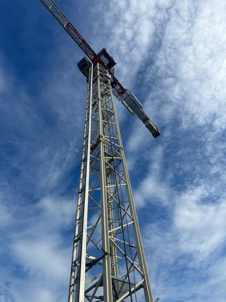 Terex COMEDIL CTT162-8 RADIO FUNK+LIFT GEDATOP ZUSTAND - Gru a torre: foto 3 Terex COMEDIL CTT162-8 RADIO FUNK+LIFT GEDATOP ZUSTAND - Gru a torre: foto 3