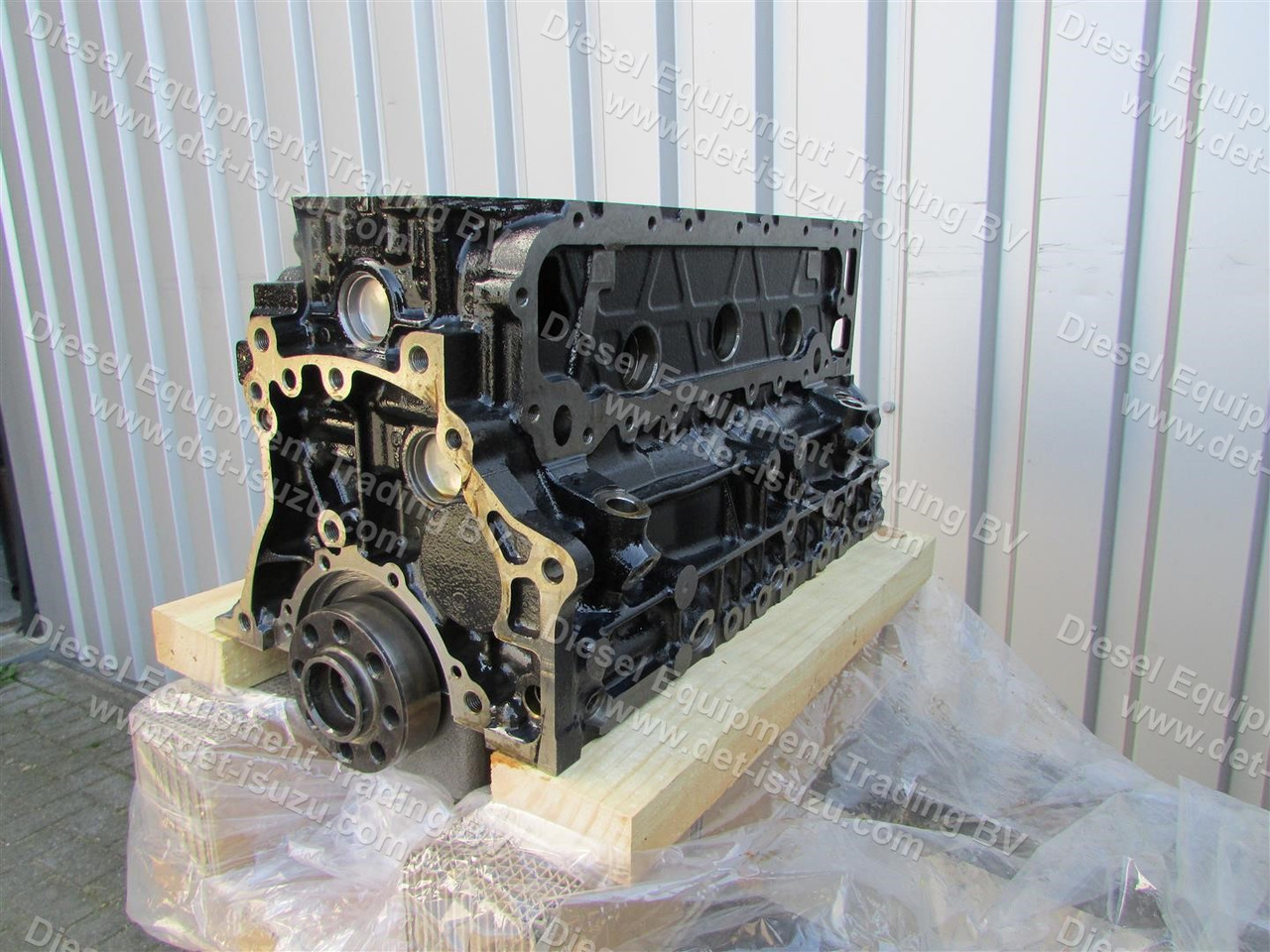 Isuzu **NEW** Short Block 4JJ1 4HK1 6HK1 - Blocco cilindri per Escavatore: foto 1 Isuzu **NEW** Short Block 4JJ1 4HK1 6HK1 - Blocco cilindri per Escavatore: foto 1