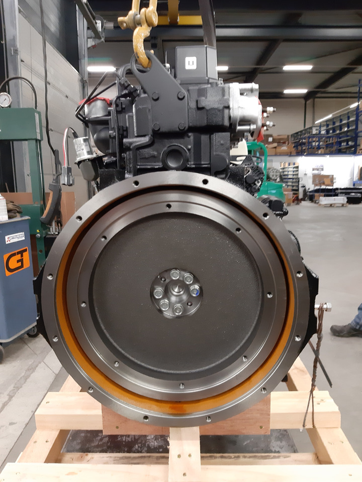 Mitsubishi New engine S6S 70Kw @ 2500 rpm - Motore per Escavatore: foto 4 Mitsubishi New engine S6S 70Kw @ 2500 rpm - Motore per Escavatore: foto 4