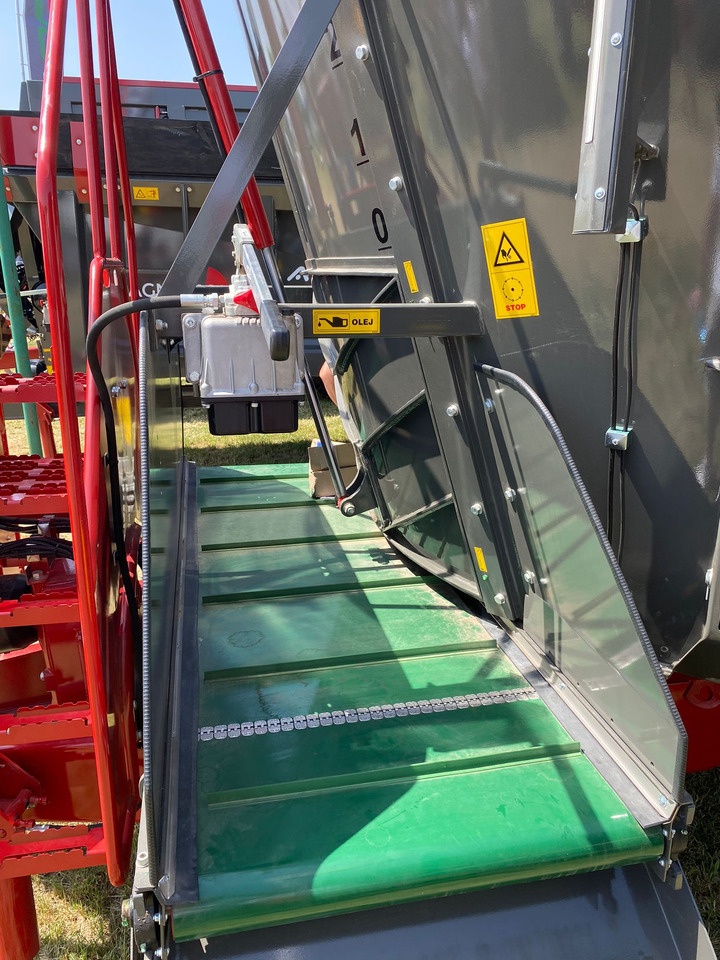 Ando Tech Futtermischwagen / Feed mixer / Melangeuse / Carro di alimentazione / Remolque alimentador / Кормораздатчик / Wóz paszowy T-REX 24 m3 - Carro miscelatore: foto 5 Ando Tech Futtermischwagen / Feed mixer / Melangeuse / Carro di alimentazione / Remolque alimentador / Кормораздатчик / Wóz paszowy T-REX 24 m3 - Carro miscelatore: foto 5