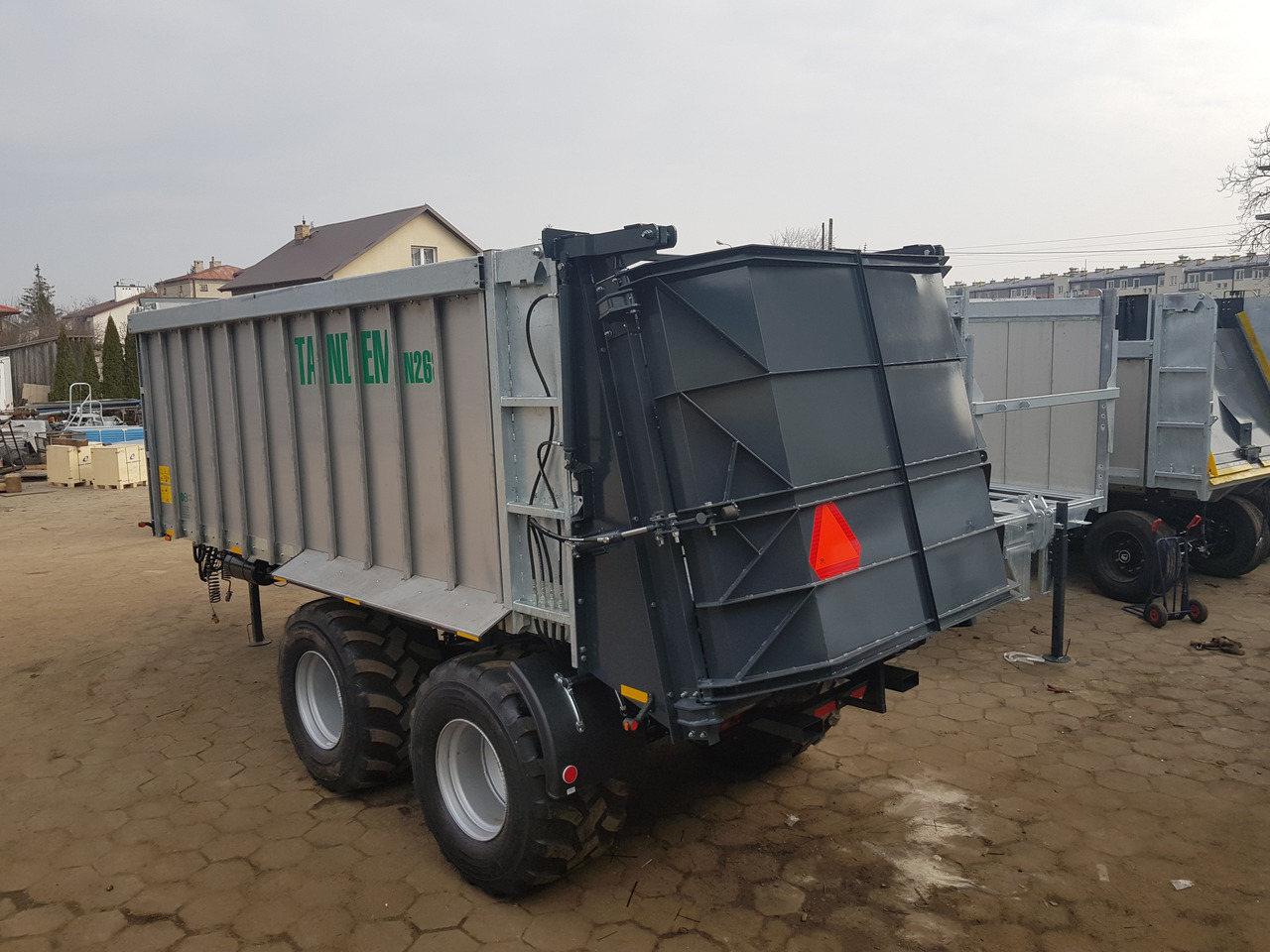 Spandiletame nuovo Auto-Agro Mistreuer / Manure spreader / Epandeur à fumier / Rimorchio spandiconcime / Abonadora / Разбрасыватель органических удобрений / Rozrzutnik obornika Tandem N268: foto 22