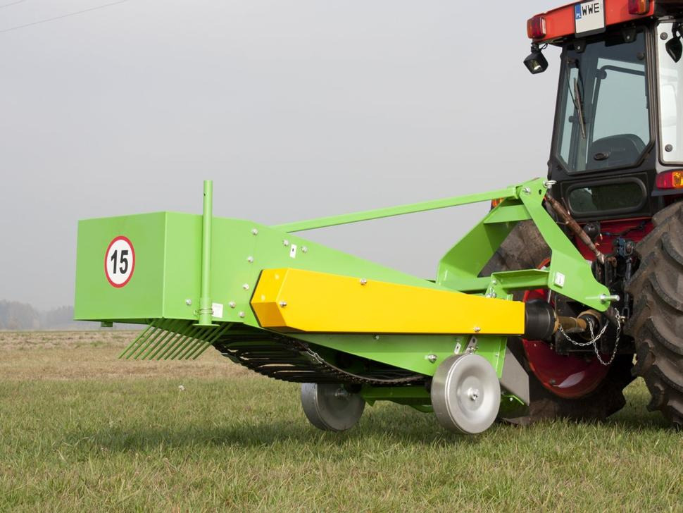 Scava raccogli patate nuovo Bomet Siebkettenroder / Potato digger / Arracheuse de pomme de terre / Scavapatate / Однорядная картофельная копалка / Kopaczka do ziemniaków Z656: foto 13 Scava raccogli patate nuovo Bomet Siebkettenroder / Potato digger / Arracheuse de pomme de terre / Scavapatate / Однорядная картофельная копалка / Kopaczka do ziemniaków Z656: foto 13