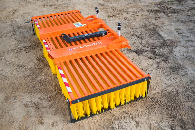 Moderntech Kehrmaschine / Sweeper / Balayeuse / Spazzolatrice / Подметальная машина / Zamiatarka 3 m - Spazzatrice stradale per Spazzola: foto 5 Moderntech Kehrmaschine / Sweeper / Balayeuse / Spazzolatrice / Подметальная машина / Zamiatarka 3 m - Spazzatrice stradale per Spazzola: foto 5