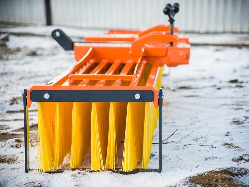 Moderntech Kehrmaschine / Sweeper / Balayeuse / Spazzolatrice / Подметальная машина / Zamiatarka 3 m - Spazzatrice stradale per Spazzola: foto 4 Moderntech Kehrmaschine / Sweeper / Balayeuse / Spazzolatrice / Подметальная машина / Zamiatarka 3 m - Spazzatrice stradale per Spazzola: foto 4